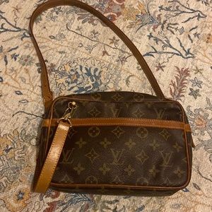 Vintage authentic Louis Vuitton crossbody